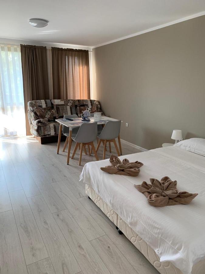 Summer Apartments Kabakum ゴールデンサンド エクステリア 写真